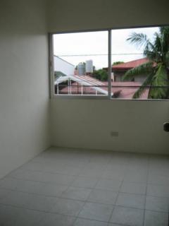 FOR SALE: Apartment / Condo / Townhouse Manila Metropolitan Area > Paranaque 1