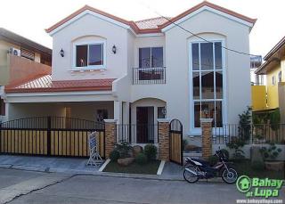 FOR SALE: House Manila Metropolitan Area > Paranaque