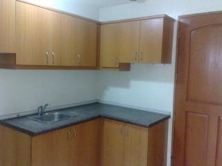 FOR RENT / LEASE: Apartment / Condo / Townhouse Manila Metropolitan Area > Makati 3