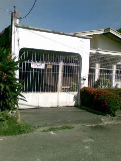 FOR SALE: House Manila Metropolitan Area > Las Pinas 2