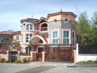 FOR SALE: House Manila Metropolitan Area > Muntinlupa