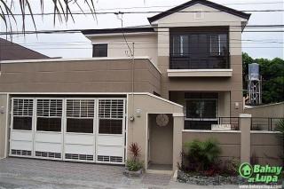 FOR SALE: House Manila Metropolitan Area > Las Pinas