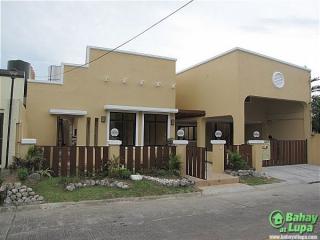 FOR SALE: House Manila Metropolitan Area > Paranaque