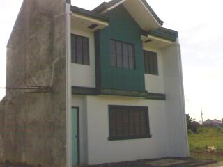 FOR SALE: Apartment / Condo / Townhouse Rizal > Other areas 11