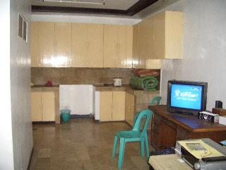 FOR RENT / LEASE: House Manila Metropolitan Area > Makati