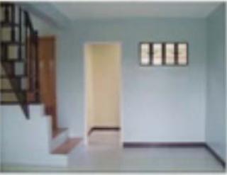 FOR SALE: House Rizal 6