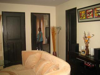 FOR SALE: Apartment / Condo / Townhouse Manila Metropolitan Area > Pasig 7