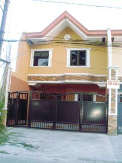 new 2 storey hse rfo