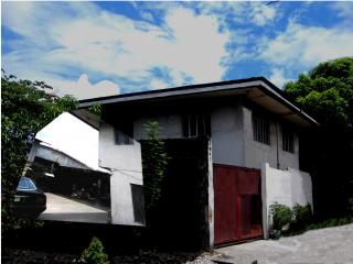 Compound INTERIOR View