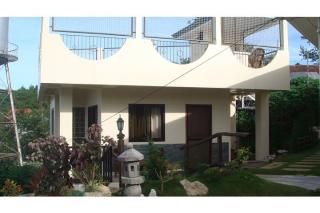 House no. 2 with basement and roofdeck