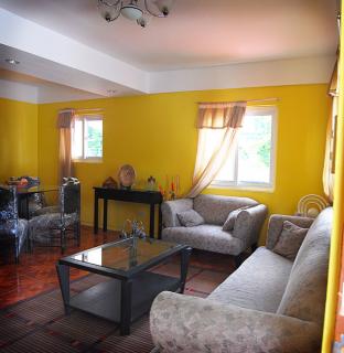 FOR SALE: Apartment / Condo / Townhouse Rizal 1