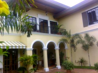 veranda atop lanai