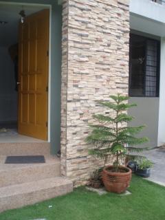 FOR SALE: House Manila Metropolitan Area > Las Pinas 5