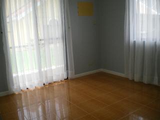 FOR SALE: House Manila Metropolitan Area > Pasig 4