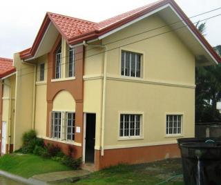 FOR SALE: House Rizal