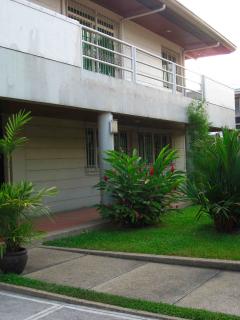 FOR SALE: House Manila Metropolitan Area > Makati