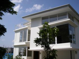 FOR SALE: House Manila Metropolitan Area > Las Pinas 5