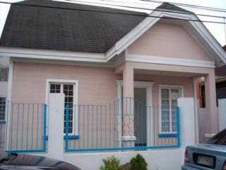 FOR RENT / LEASE: House Laguna > Sta Rosa