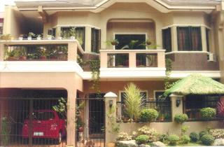 FOR SALE: House Manila Metropolitan Area > Quezon