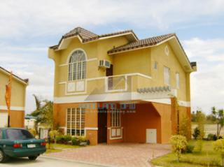 FOR SALE: House Cavite > Bacoor 2