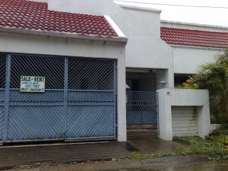 FOR SALE: House Manila Metropolitan Area > Paranaque