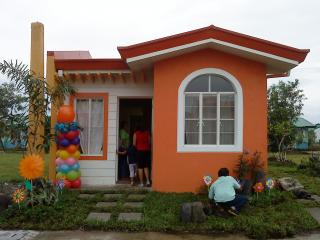 FOR SALE: House Laguna