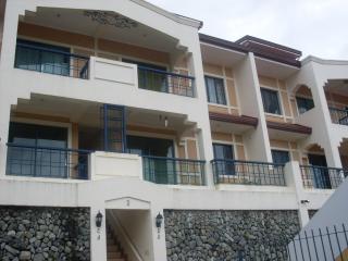 FOR RENT / LEASE: Apartment / Condo / Townhouse Benguet > Baguio