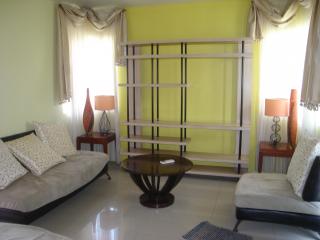 FOR SALE: House Laguna 1