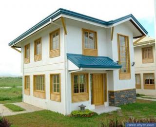 FOR SALE: House Laguna 1