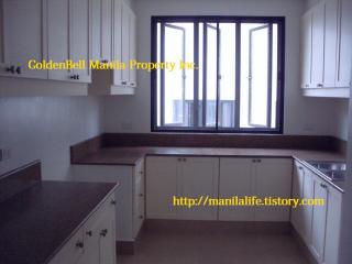 FOR RENT / LEASE: Apartment / Condo / Townhouse Manila Metropolitan Area > Makati 7