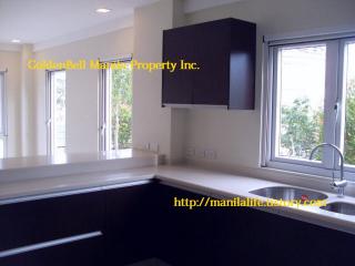 FOR SALE: Apartment / Condo / Townhouse Manila Metropolitan Area > Makati 5