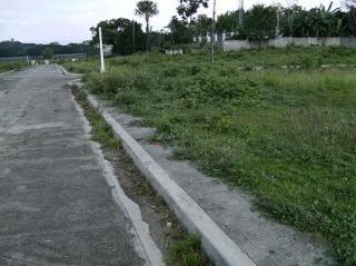 FOR SALE: Lot / Land / Farm Manila Metropolitan Area > Caloocan 2