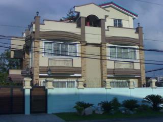 FOR SALE: House Manila Metropolitan Area > Las Pinas 4