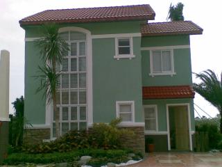 FOR SALE: House Cavite > Bacoor 2