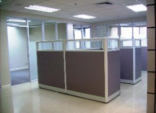 FOR RENT / LEASE: Office / Commercial / Industrial Manila Metropolitan Area > Makati