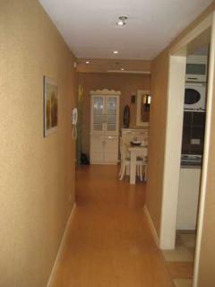 FOR SALE: Apartment / Condo / Townhouse Manila Metropolitan Area > Makati 3