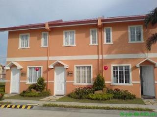 FOR SALE: Apartment / Condo / Townhouse Cavite > Imus