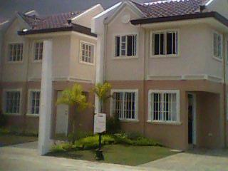 FOR SALE: Apartment / Condo / Townhouse Abra 1