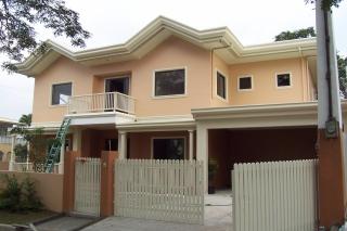 14M 5br house in Paranaque - Tahanan Village