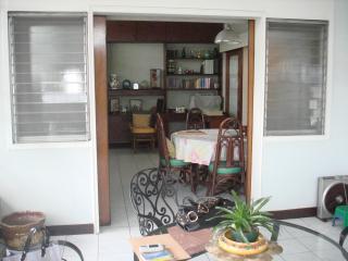 FOR SALE: House Manila Metropolitan Area > Makati 1