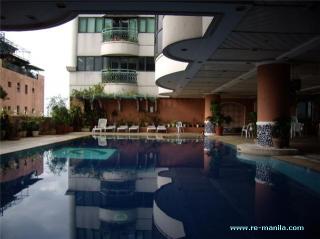 Makati Palace Hotel - Swimming Pool