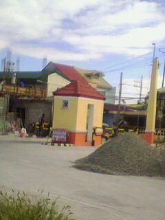 FOR SALE: Apartment / Condo / Townhouse Cavite > Bacoor 1