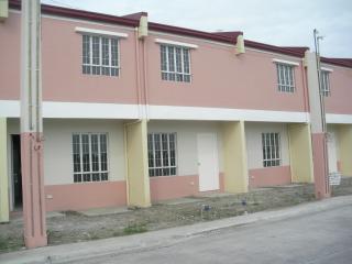 FOR SALE: Apartment / Condo / Townhouse Cavite > Bacoor