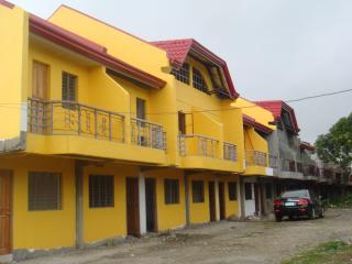 FOR SALE: Apartment / Condo / Townhouse Laguna > Calamba