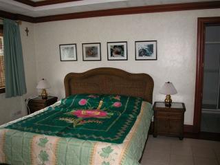 guestroom 1