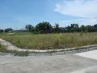 Robinson Bloomfields Lot For Sale!