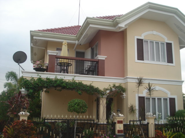 FOR SALE: House Cebu 6