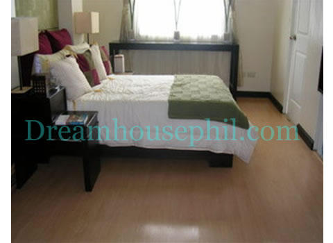 FOR SALE: Apartment / Condo / Townhouse Cavite > Bacoor 2