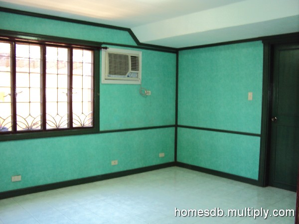 FOR SALE: House Manila Metropolitan Area > Paranaque 12