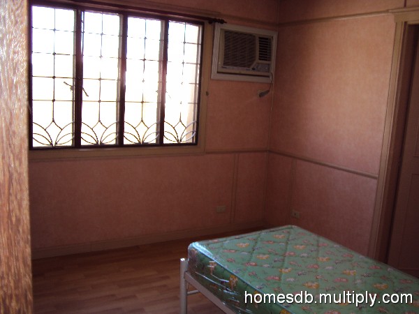 FOR SALE: House Manila Metropolitan Area > Paranaque 2